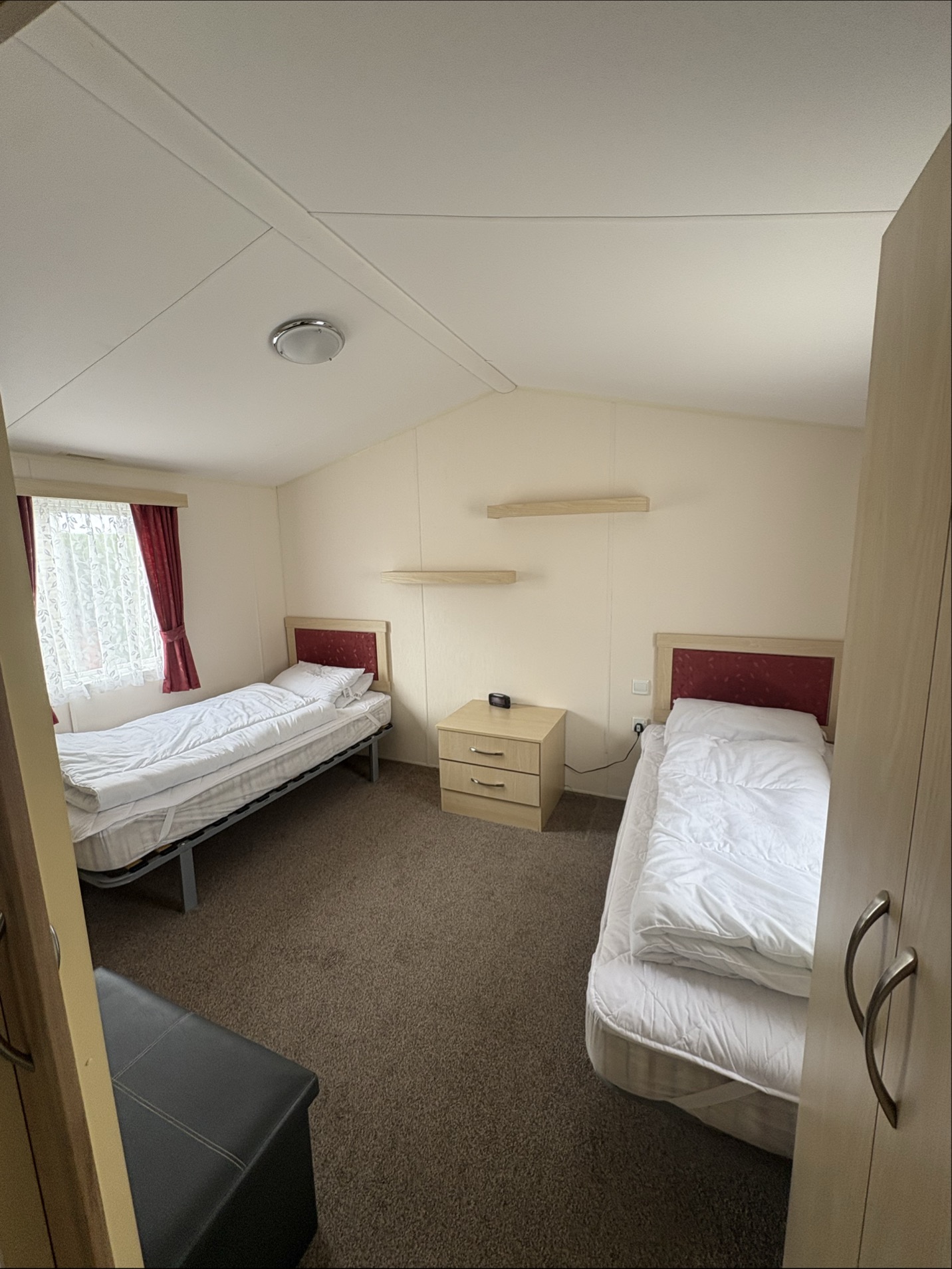 Bedroom with two twin beds